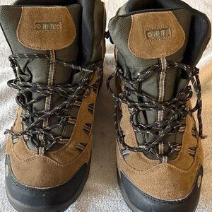 Hi-Tec Men's Brown and Olive Green Hiking Boots